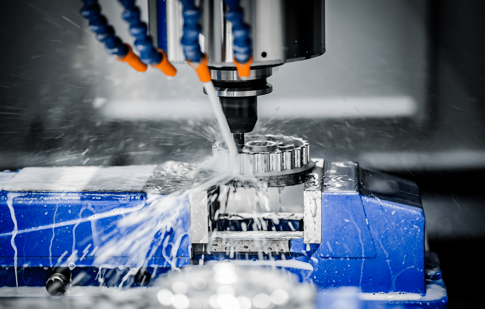 1764926203684347.png Cnc machining.png